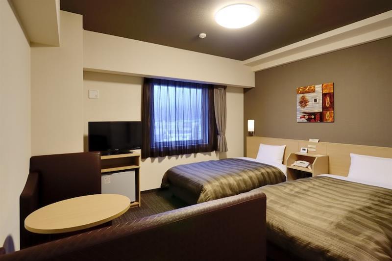Hotel Route-Inn Grand Muroran Экстерьер фото